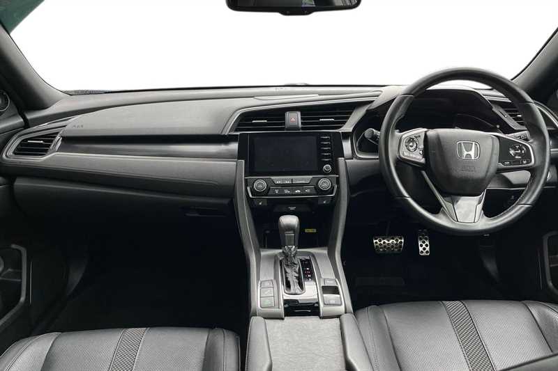 Used Honda Civic 2020 for sale - 76140500: Photo 4
