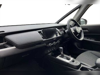 Used Honda Jazz 2021 for sale - 76022068: Photo 2