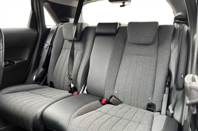 Used Honda Jazz 2021 for sale - 76022068: Photo 8