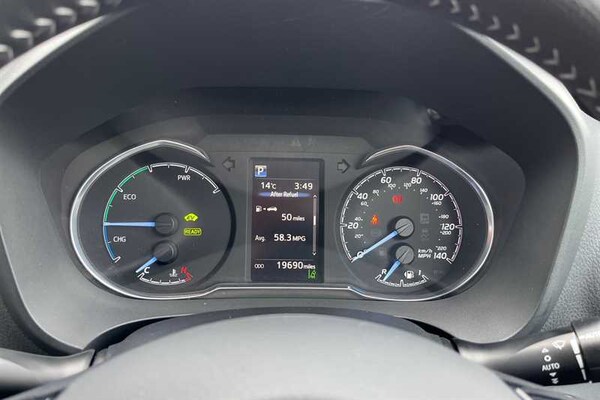 Used Toyota Yaris 2019 for sale - 76176451: Photo 11