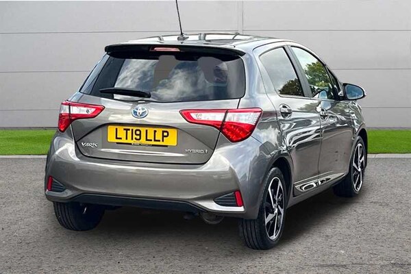 Used Toyota Yaris 2019 for sale - 76176451: Photo 12