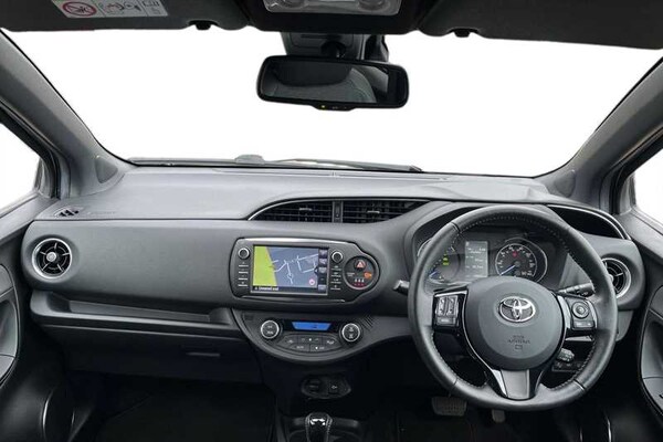 Used Toyota Yaris 2019 for sale - 76176451: Photo 4