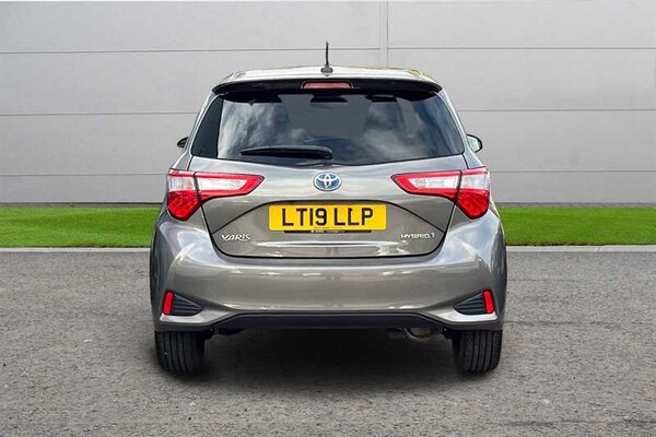 Used Toyota Yaris 2019 for sale - 76176451: Photo 7