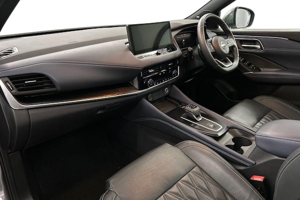 Used Nissan Qashqai 2022 for sale - 76201341: Photo 2