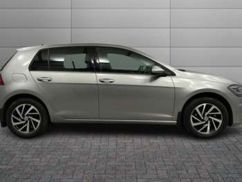 Used Volkswagen Golf 2020 for sale - 74850130: Photo