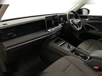 Used Volkswagen Tiguan 2024 for sale - 76201124: Photo 2