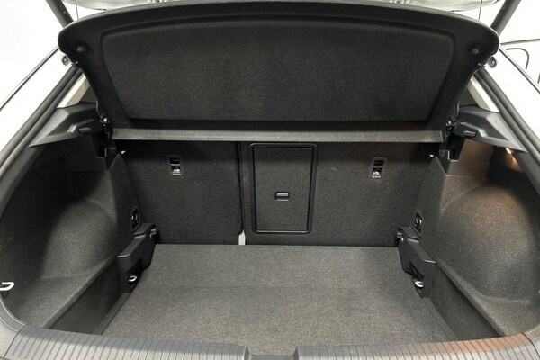 Used Volkswagen T-Roc 2021 for sale - 75707316: Photo 11