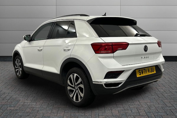 Used Volkswagen T-Roc 2021 for sale - 75707316: Photo 3