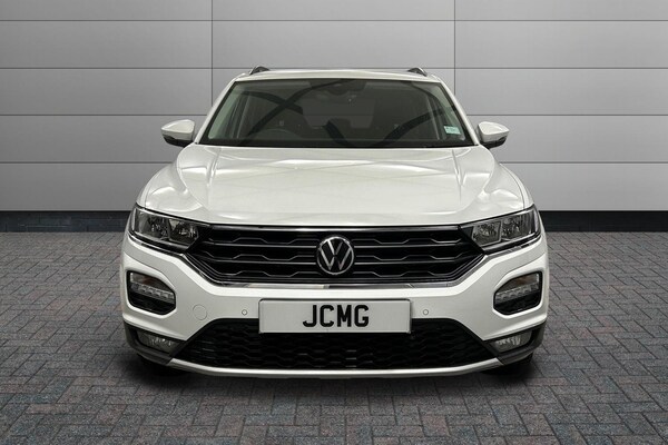 Used Volkswagen T-Roc 2021 for sale - 75707316: Photo 8