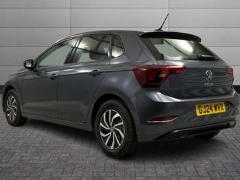 Used Volkswagen Polo 2024 for sale - 74851050: Photo