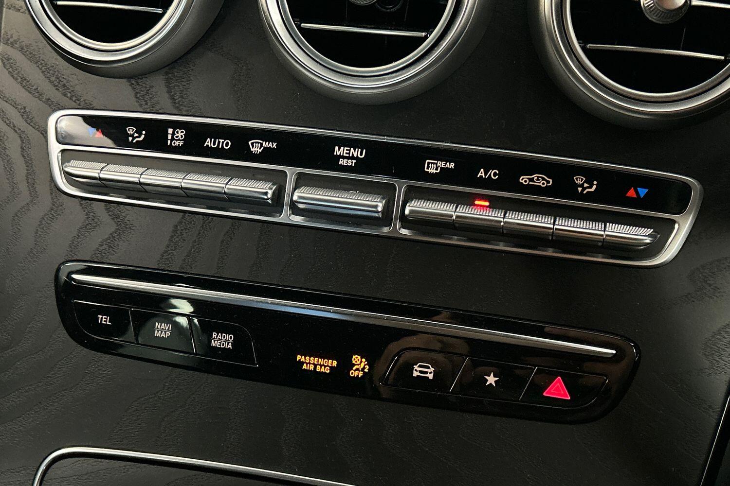Used Mercedes-Benz GLC 2022 for sale - 75940602: Photo 17