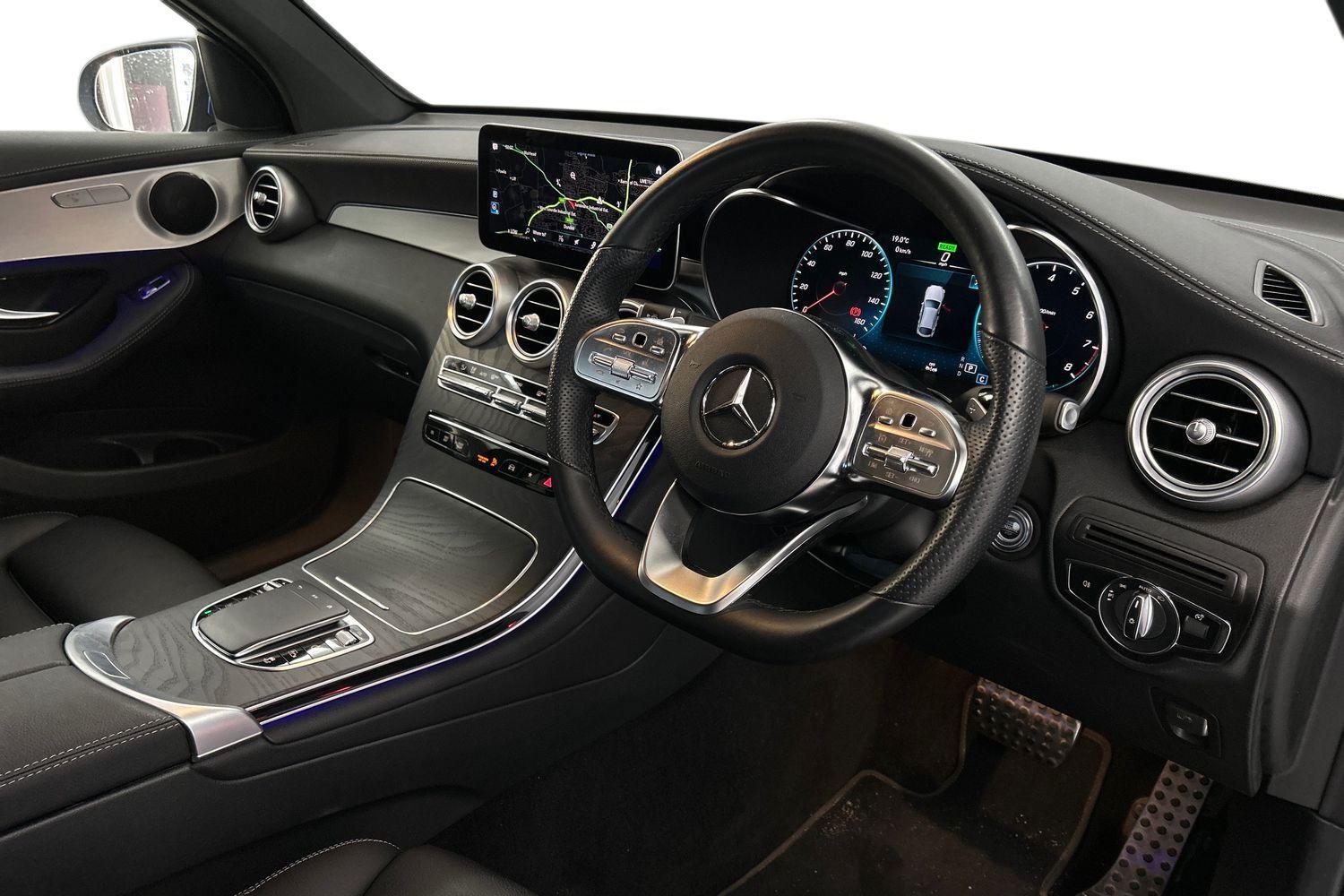Used Mercedes-Benz GLC 2022 for sale - 75940602: Photo 6