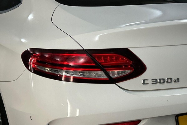 Used Mercedes-Benz C-Class 2019 for sale - 76043138: Photo 19