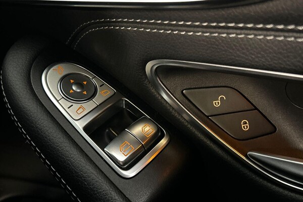 Used Mercedes-Benz C-Class 2019 for sale - 76043138: Photo 25
