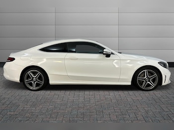Used Mercedes-Benz C-Class 2019 for sale - 76043138: Photo