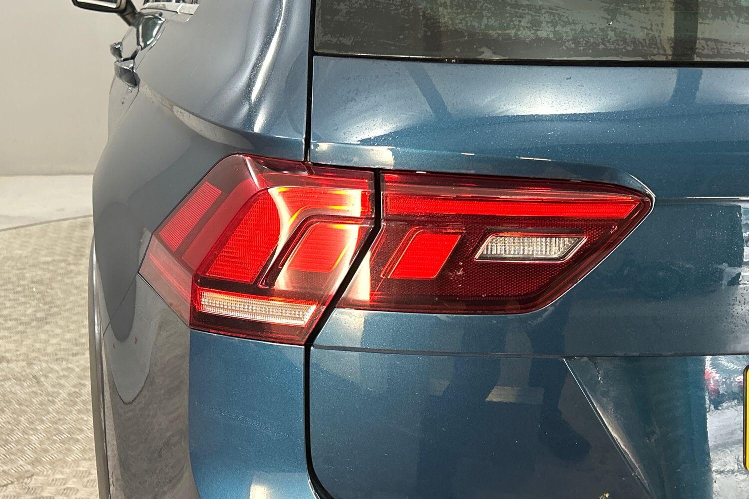 Used Volkswagen Tiguan 2023 for sale - 75977657: Photo 19