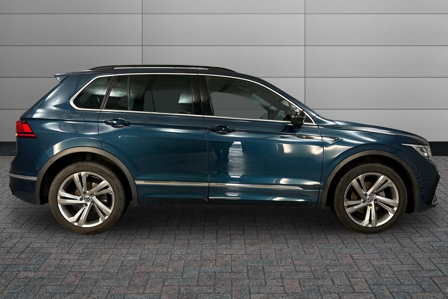 Used Volkswagen Tiguan 2023 for sale - 75977657: Photo 4