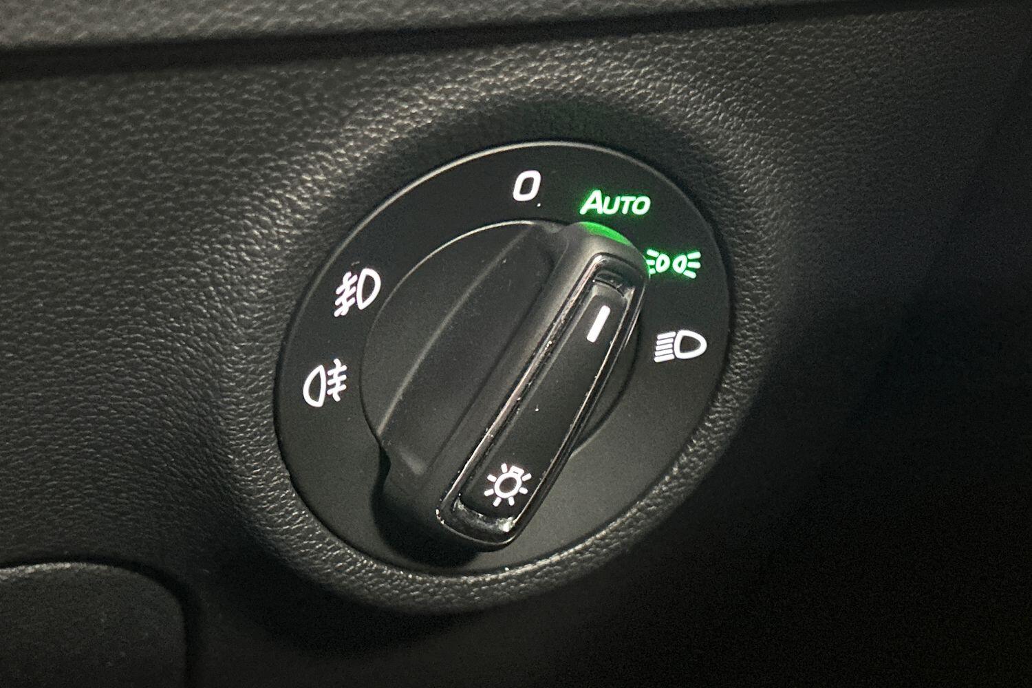 Used Skoda Karoq for sale - 76200896: Photo 23