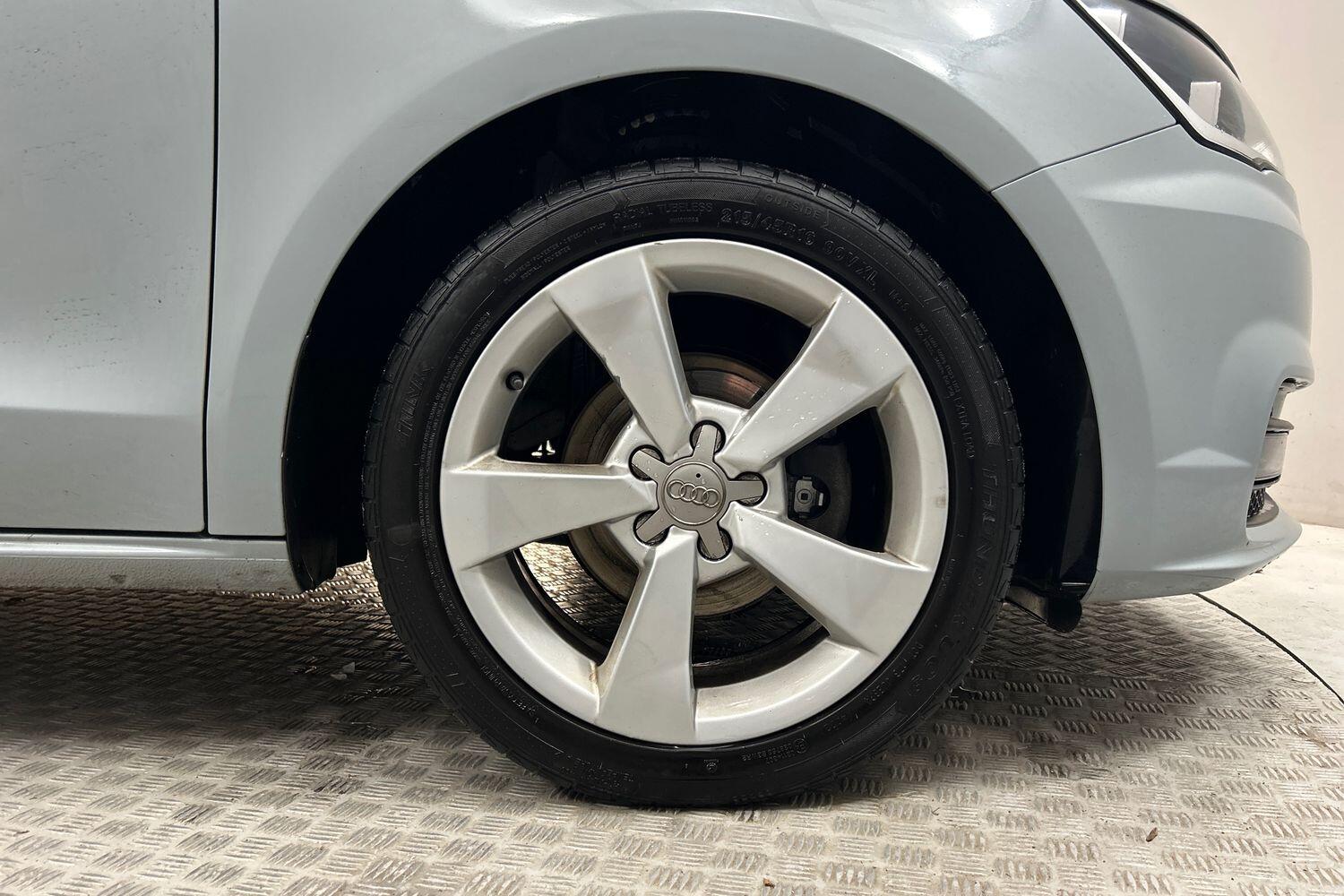 Used Audi A1 for sale - 75978357: Photo 5