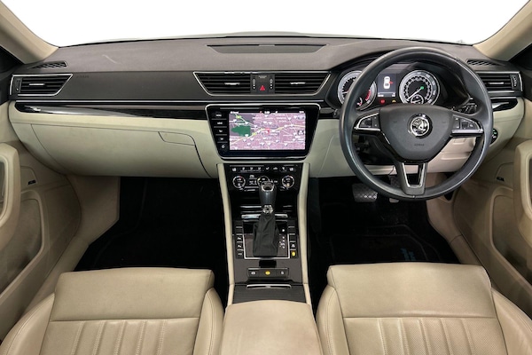 Used Skoda Superb 2018 for sale - 76200011: Photo 10