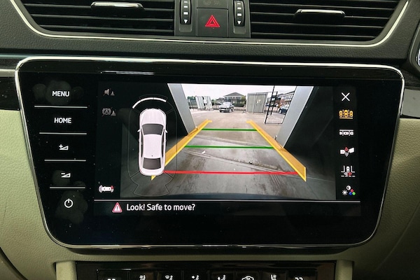 Used Skoda Superb 2018 for sale - 76200011: Photo 22