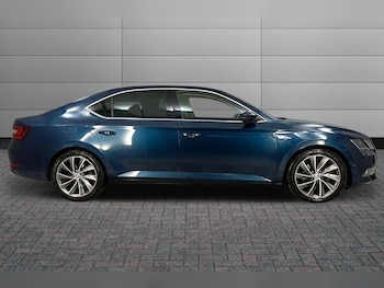 Used Skoda Superb 2018 for sale - 76200011: Photo 4