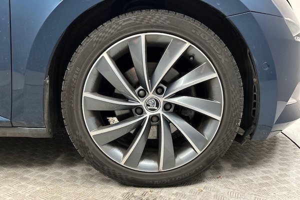 Used Skoda Superb 2018 for sale - 76200011: Photo 5