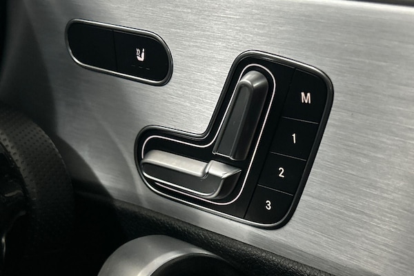 Used Mercedes-Benz CLA 2021 for sale - 74848582: Photo 22