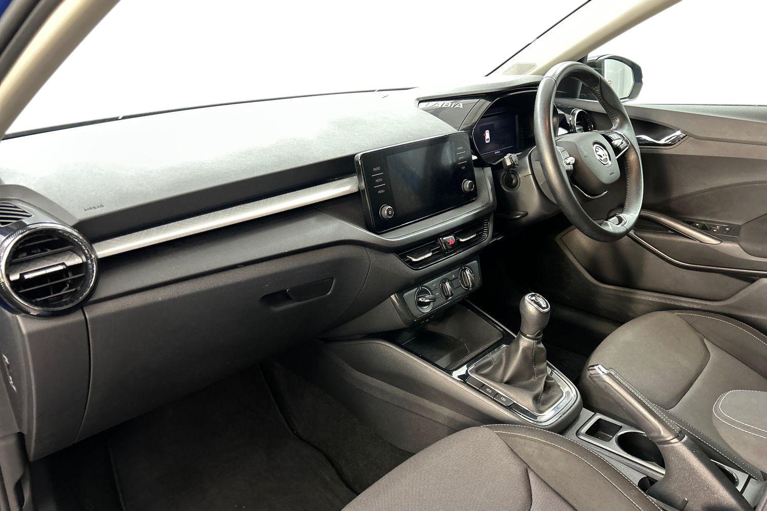 Used Skoda Fabia 2021 for sale - 76158574: Photo 2
