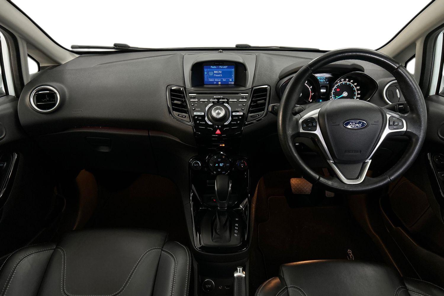 Used Ford Fiesta 2016 for sale - 76032201: Photo 10