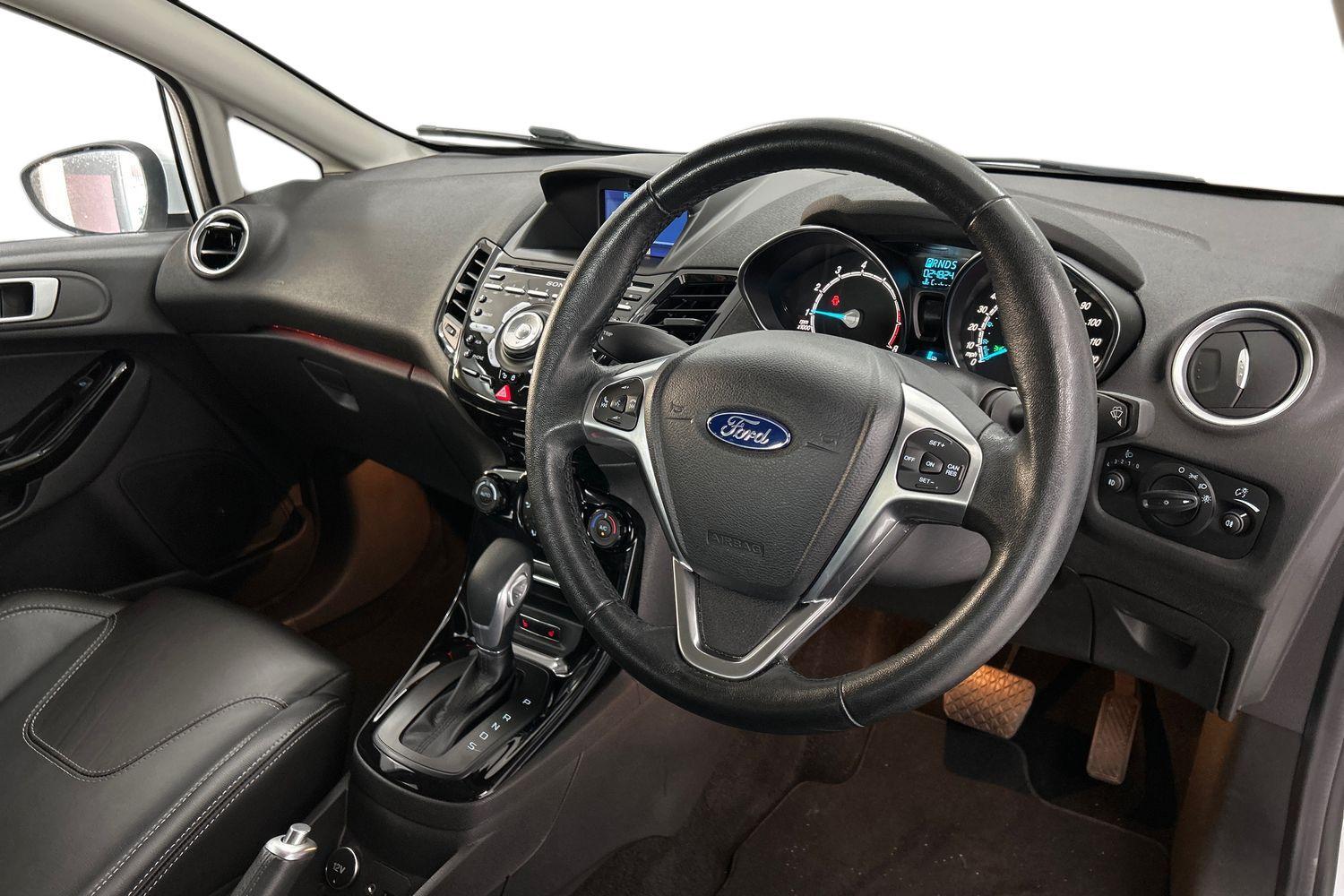 Used Ford Fiesta 2016 for sale - 76032201: Photo 6
