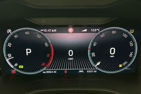 Used Skoda Karoq 2024 for sale - 76109332: Photo 15