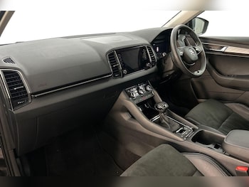 Used Skoda Karoq 2024 for sale - 76109332: Photo