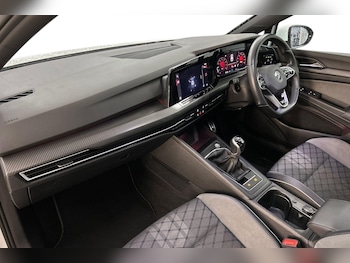 Used Volkswagen Golf 2021 for sale - 75696330: Photo