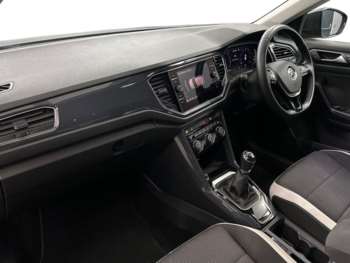 Used Volkswagen T-Roc 2020 for sale - 75081612: Photo