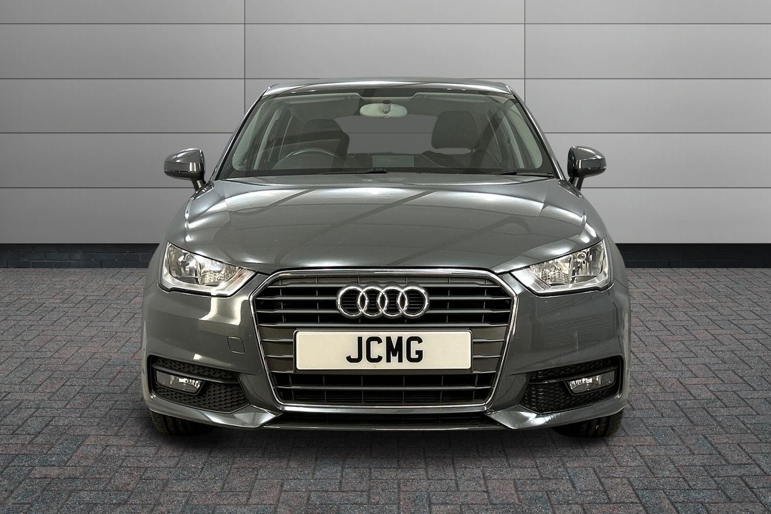 Used Audi A1 2015 for sale - 76032572: Photo 8