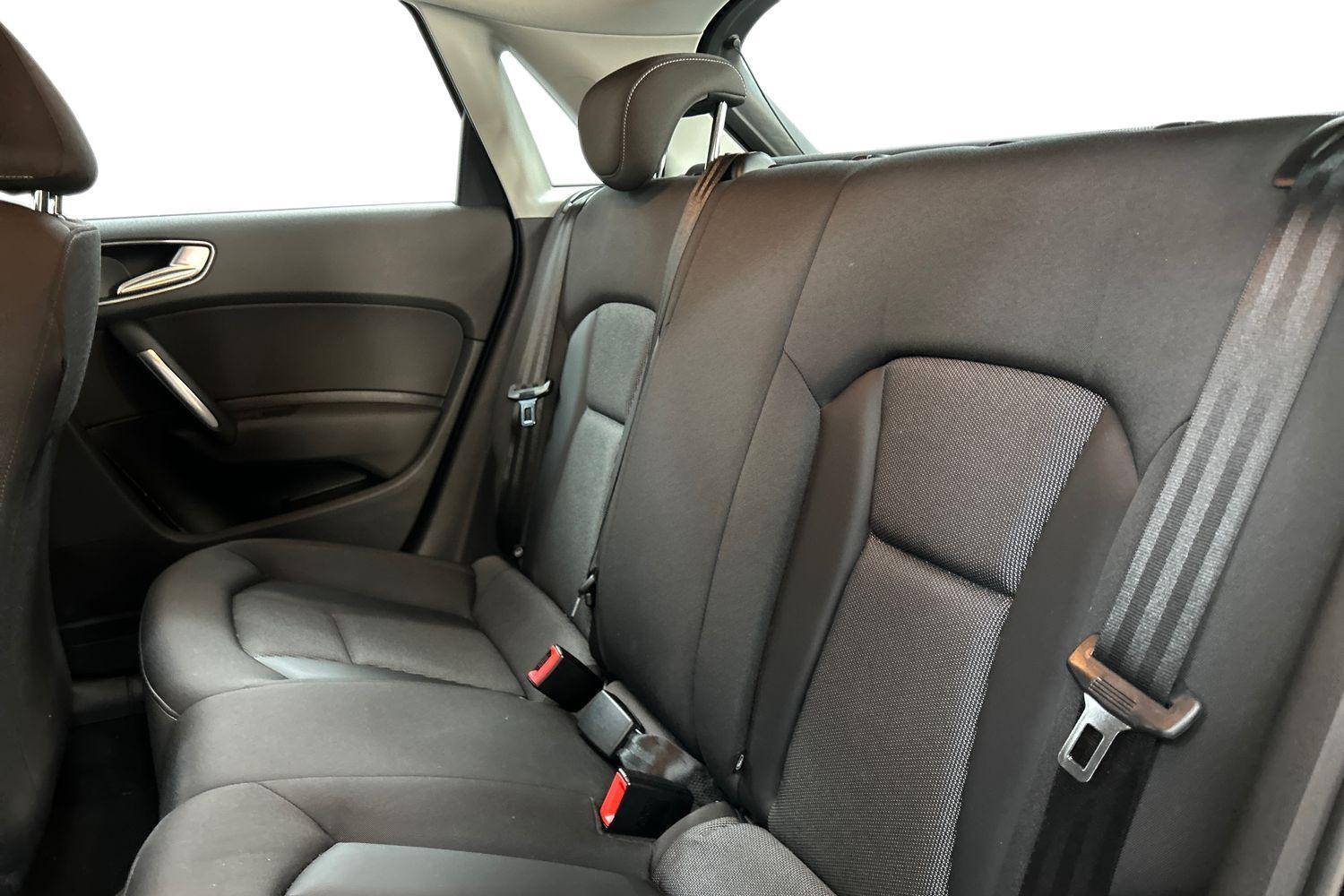 Used Audi A1 2015 for sale - 76032572: Photo 9