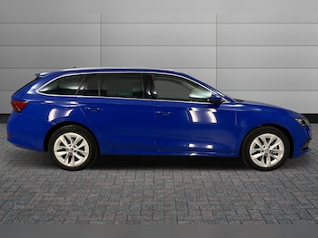 Used Skoda Octavia 2023 for sale - 75507179: Photo