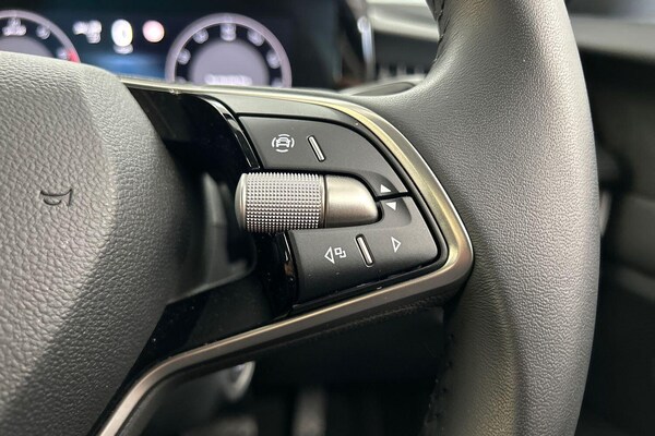 Used Skoda Superb 2024 for sale - 75478756: Photo 22