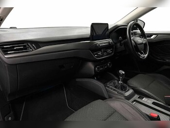 Used Ford Focus 2019 for sale - 75544181: Photo