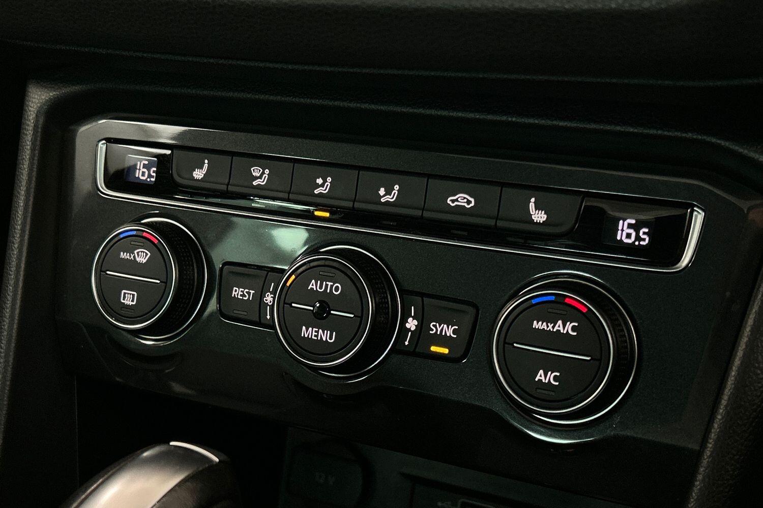 Used Volkswagen Tiguan 2019 for sale - 76109763: Photo 17