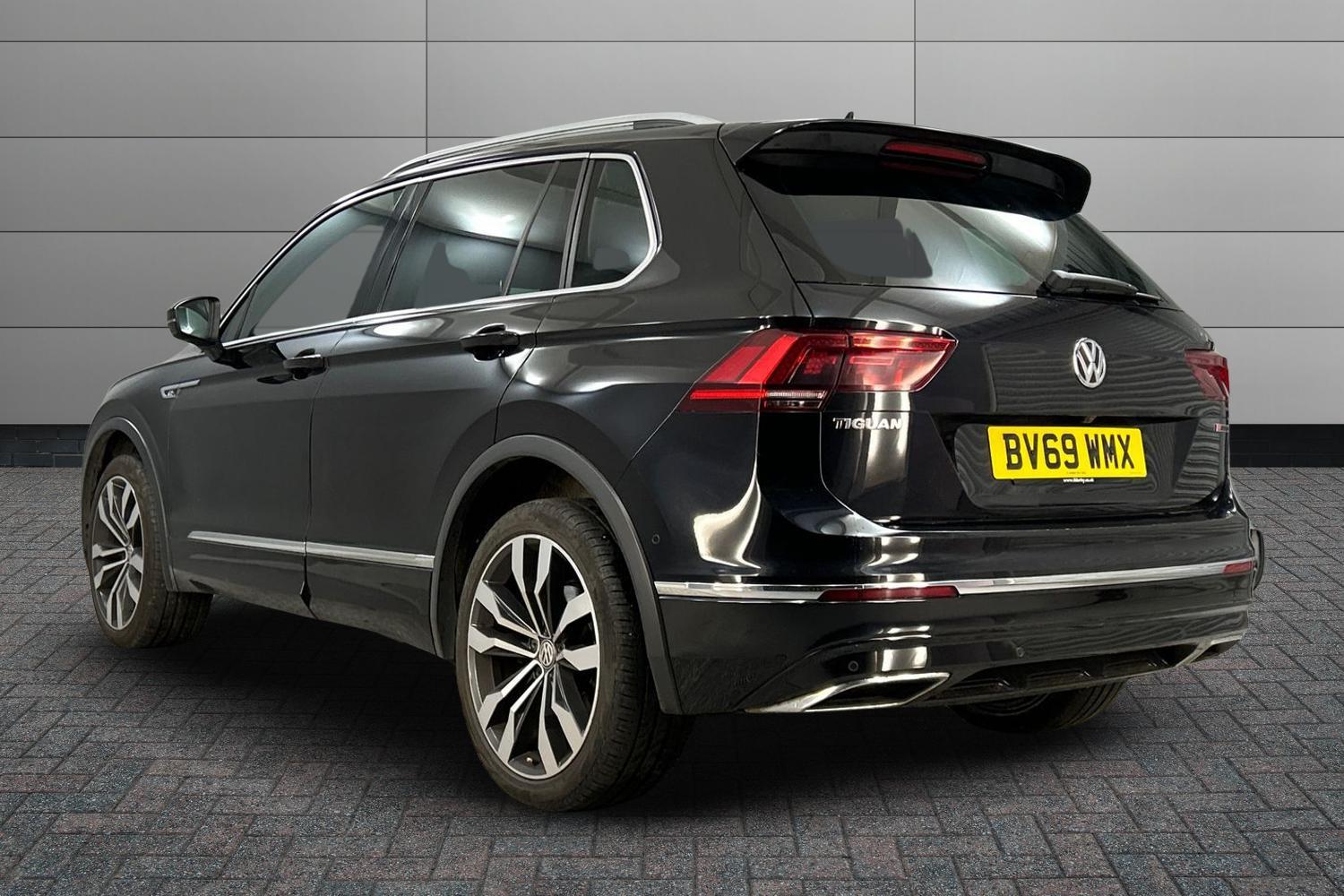 Used Volkswagen Tiguan 2019 for sale - 76109763: Photo 3