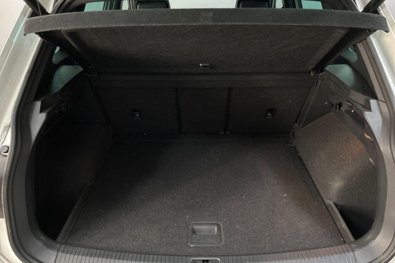 Used Volkswagen Tiguan 2018 for sale - 76200089: Photo 11