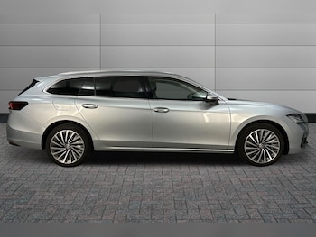 Used Skoda Superb 2024 for sale - 75564334: Photo