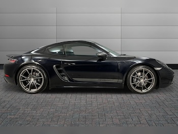 Used Porsche 718 Cayman 2019 for sale - 75334801: Photo