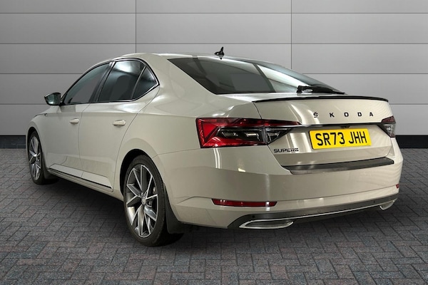 Used Skoda Superb 2023 for sale - 75978567: Photo 3