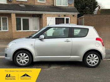 Used Suzuki Swift 2011 for sale - 78492668: Photo