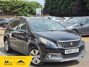 Used Peugeot 2008 2016 for sale - 79412523: Photo
