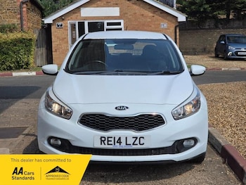 Used Kia Ceed 2014 for sale - 79464781: Photo