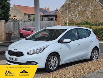 Used Kia Ceed 2014 for sale - 79464781: Photo